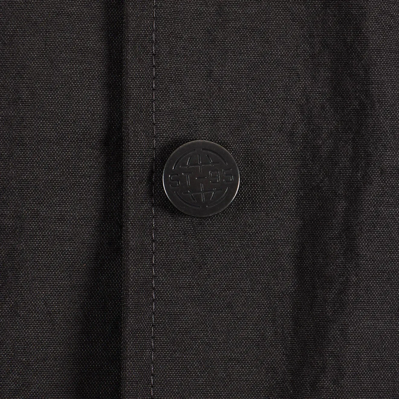 ST95 Proximity Smock Black Crisp Detail