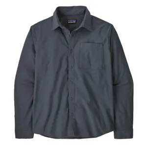 Patagonia Nomader Shirt Smolder Blue Eye-Catching Pattern