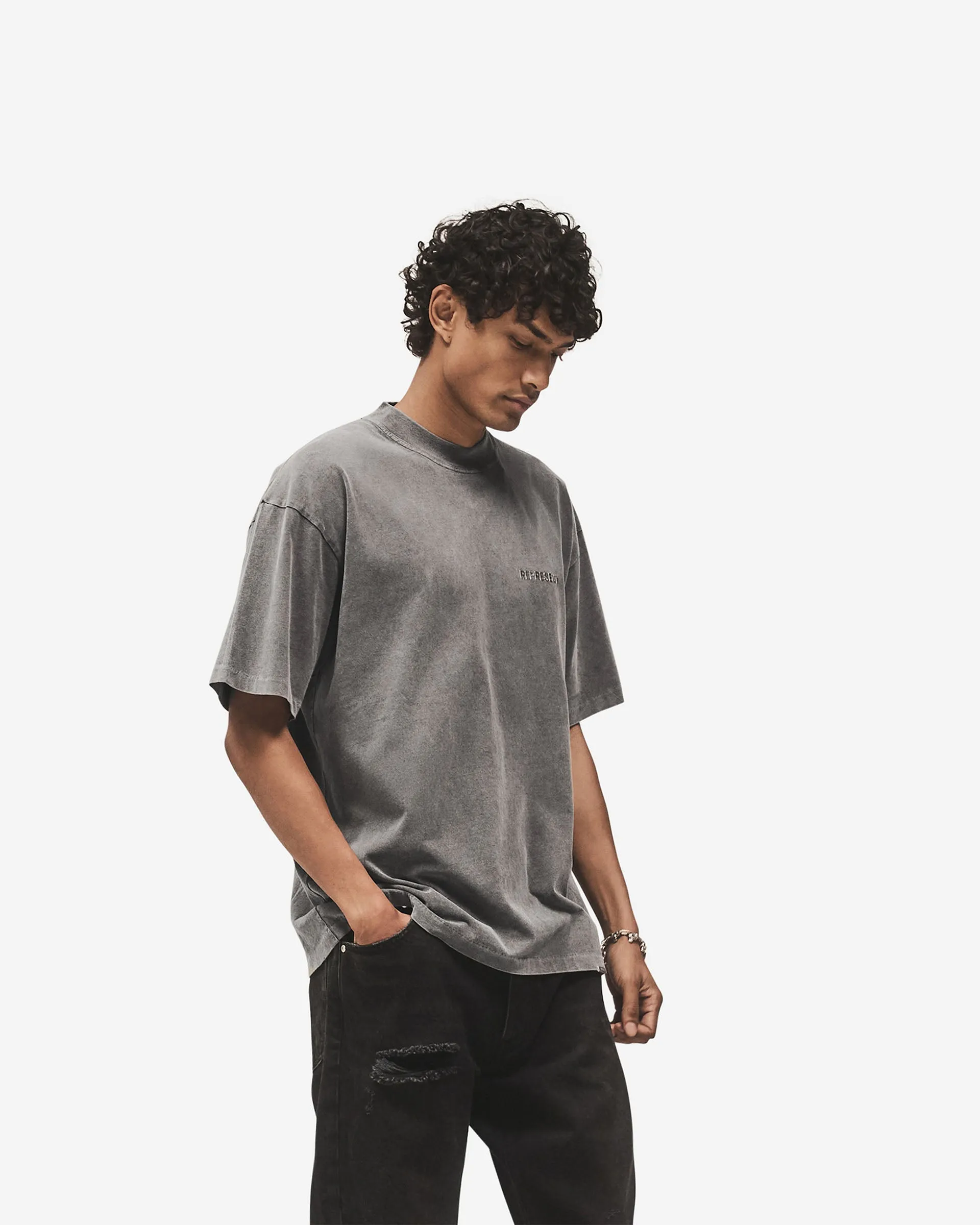 Modern Fit Metal Block Logo T-Shirt - Vintage Grey