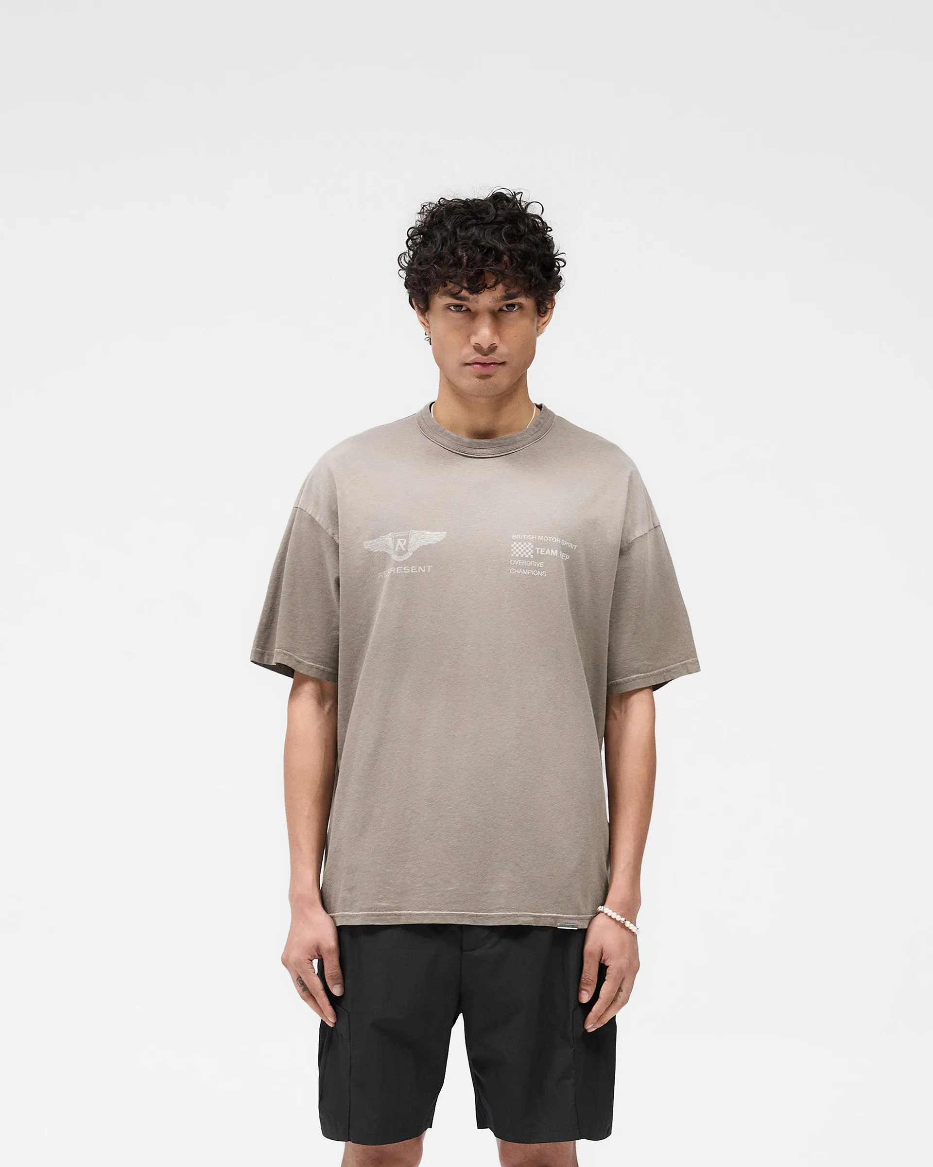 Team Rep T-Shirt - Dark Taupe Travel Essential