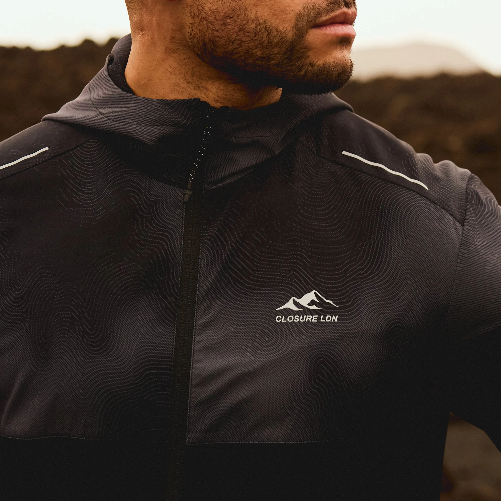 Cloud Print Jacket | Black Flexible Layer System Tech Use