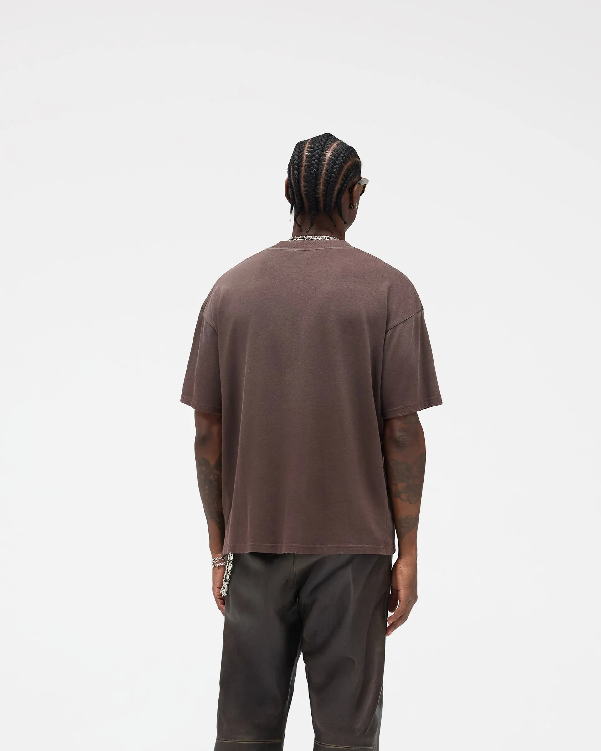 Cozy Vibe Wear Legacy Crest T-Shirt - Nero