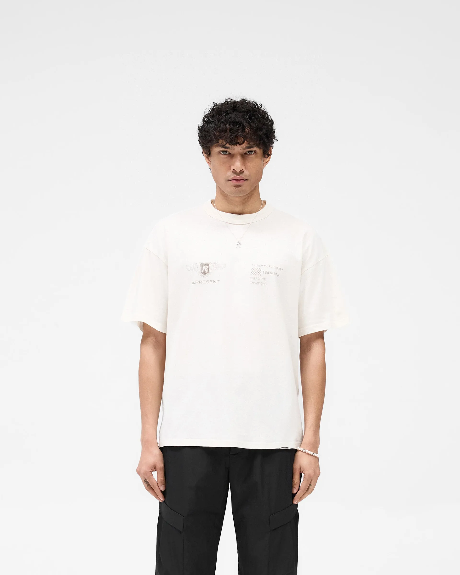 Team Rep T-Shirt - Flat White Everyday Look